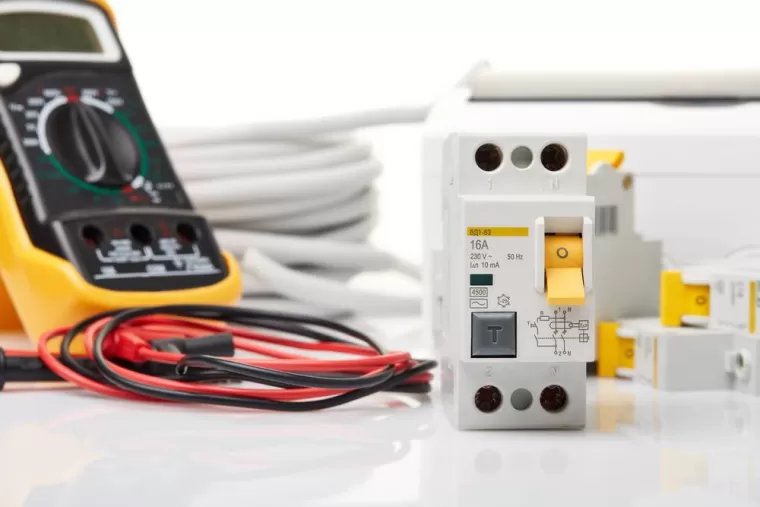 Tableau électrique secondaire section câble, Vandeins, B2G Electricité