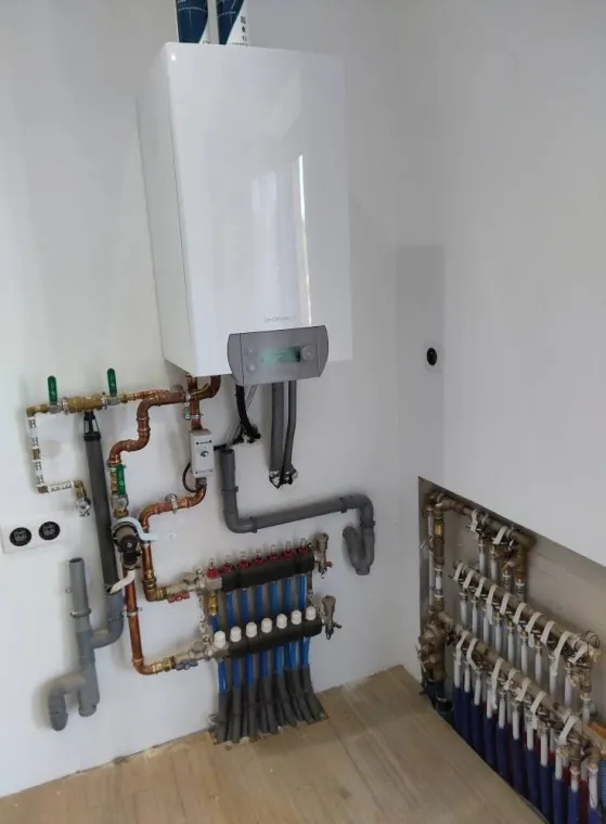 Installation pompe à chaleur à Vandeins, Vandeins, B2G Electricité