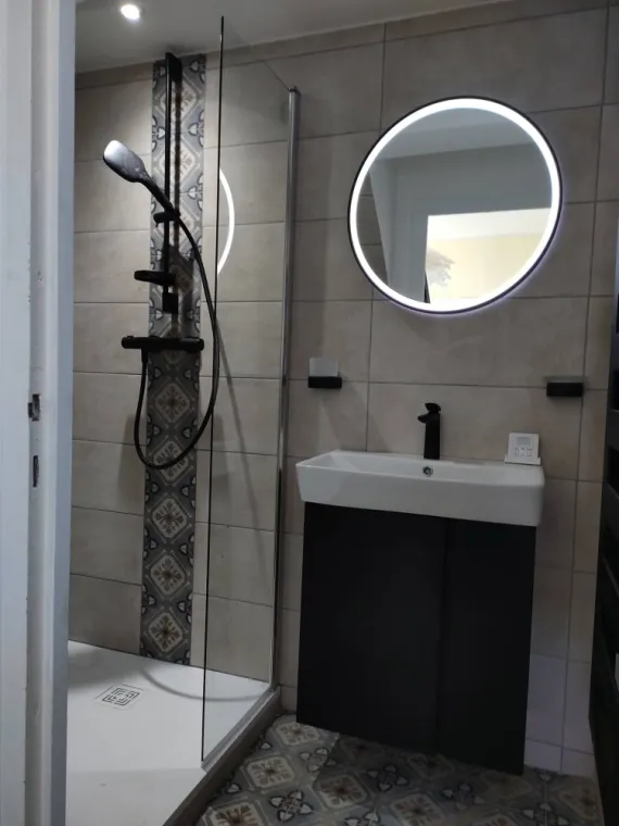 Rénovation complète de salle de bain à Vandeins, Vandeins, B2G Electricité