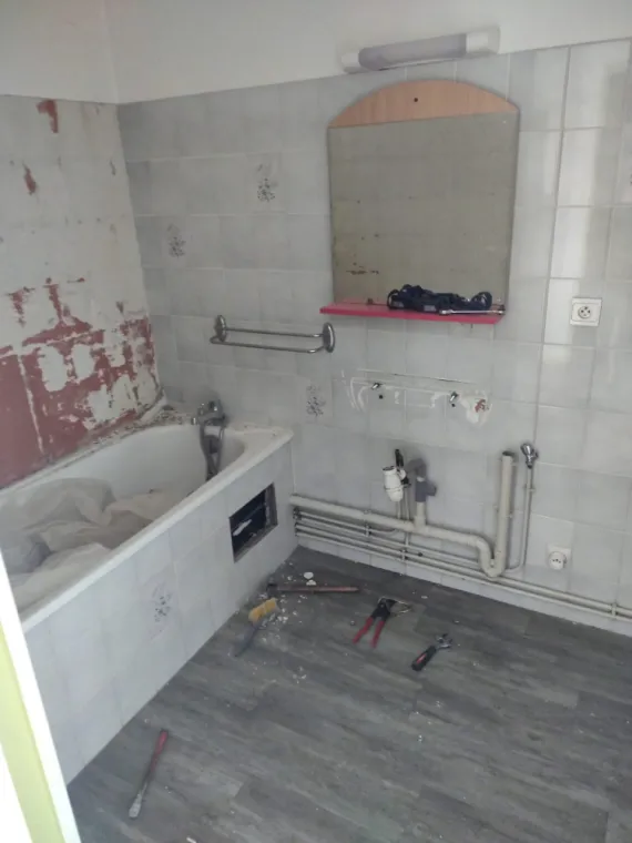 Rénovation de deux appartements électricité, plomberie et chauffage à Bourg-en-Bresse, Vandeins, B2G Electricité