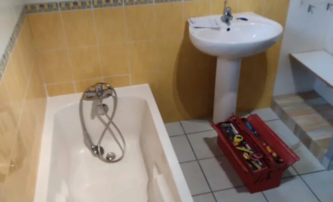 Rénovation de salle de bain plomberie et électricité à Attignat, Vandeins, B2G Electricité